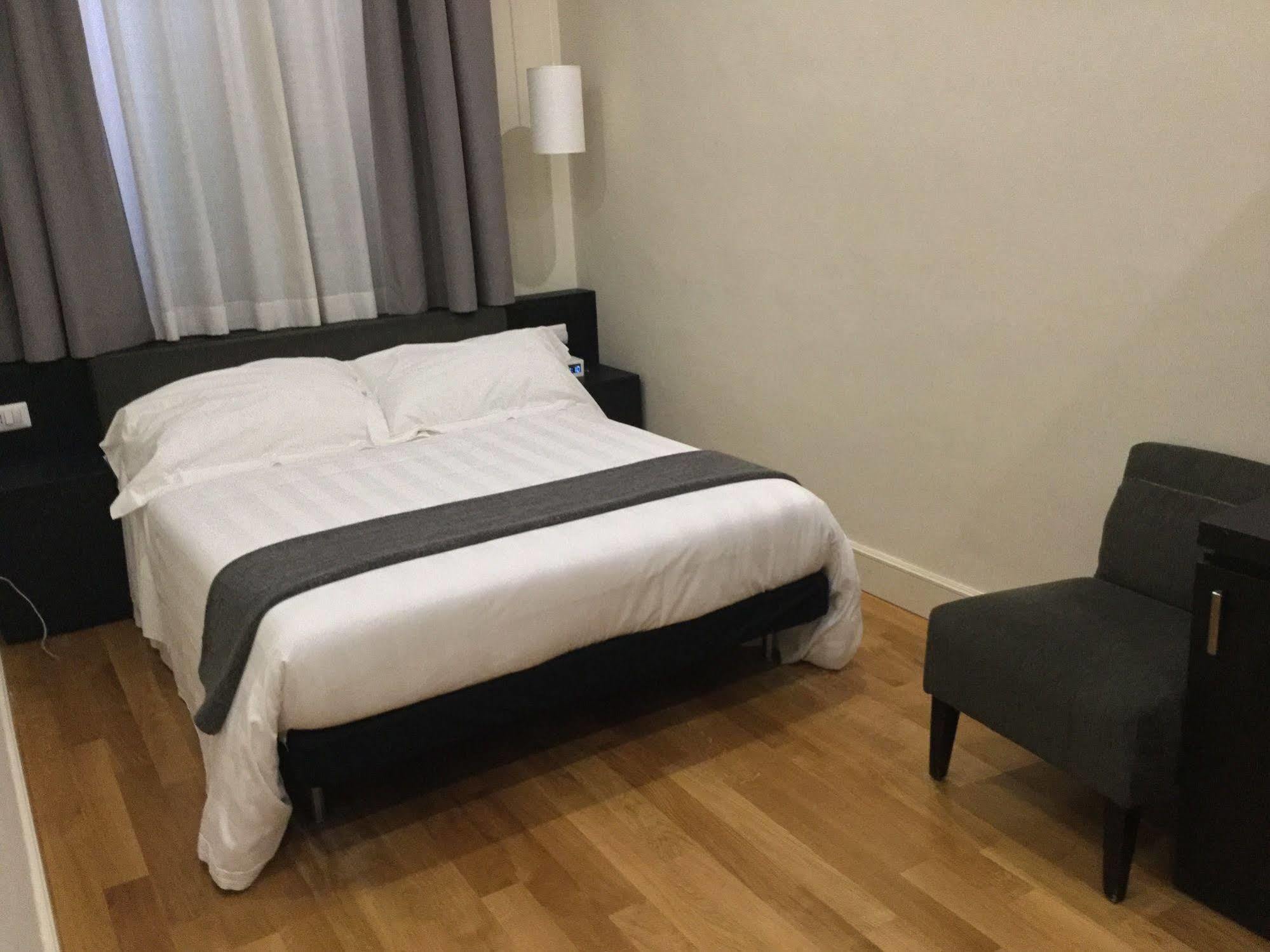 Rhome Terminal Guest House Roma Eksteriør bilde