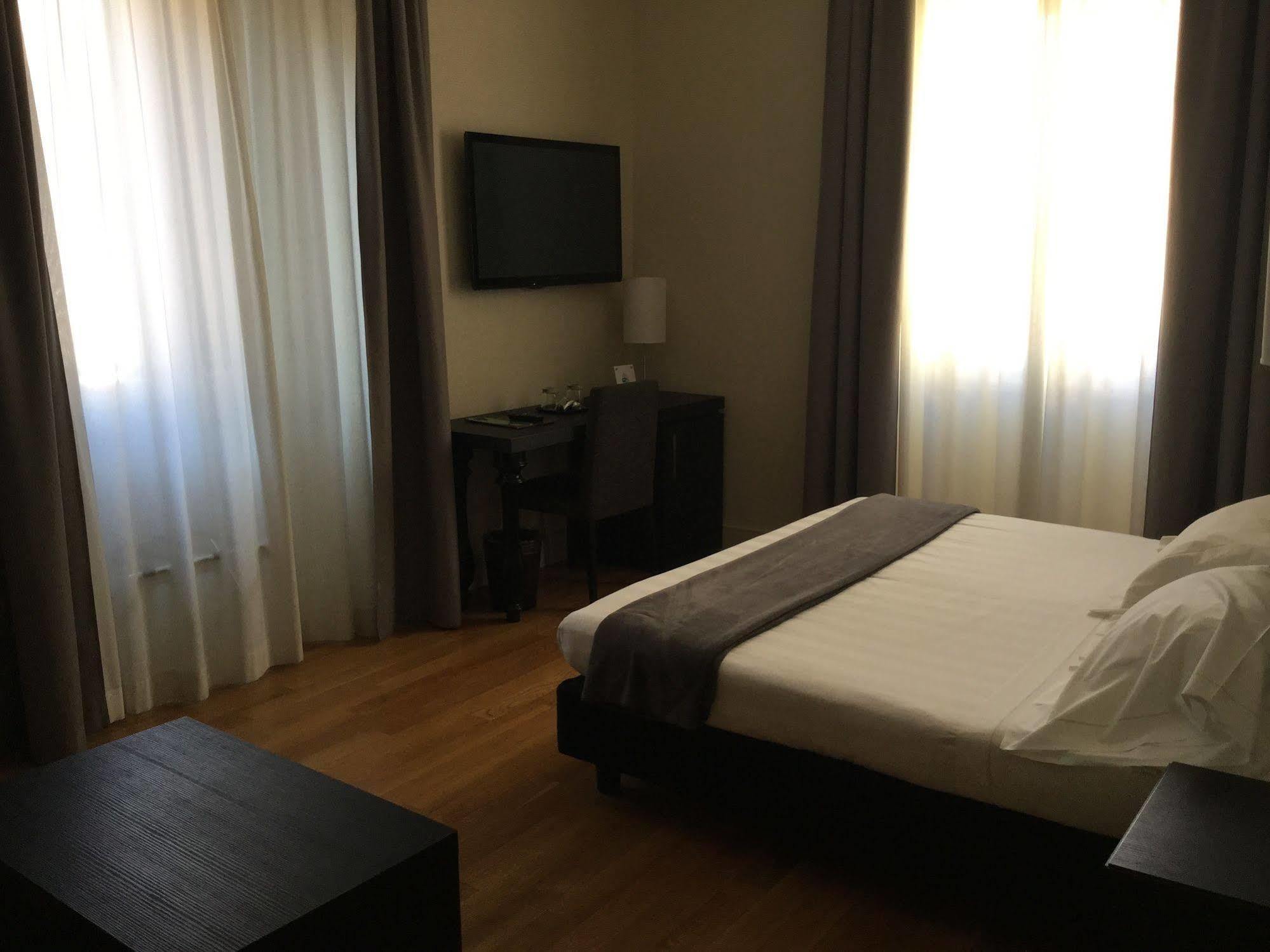 Rhome Terminal Guest House Roma Eksteriør bilde