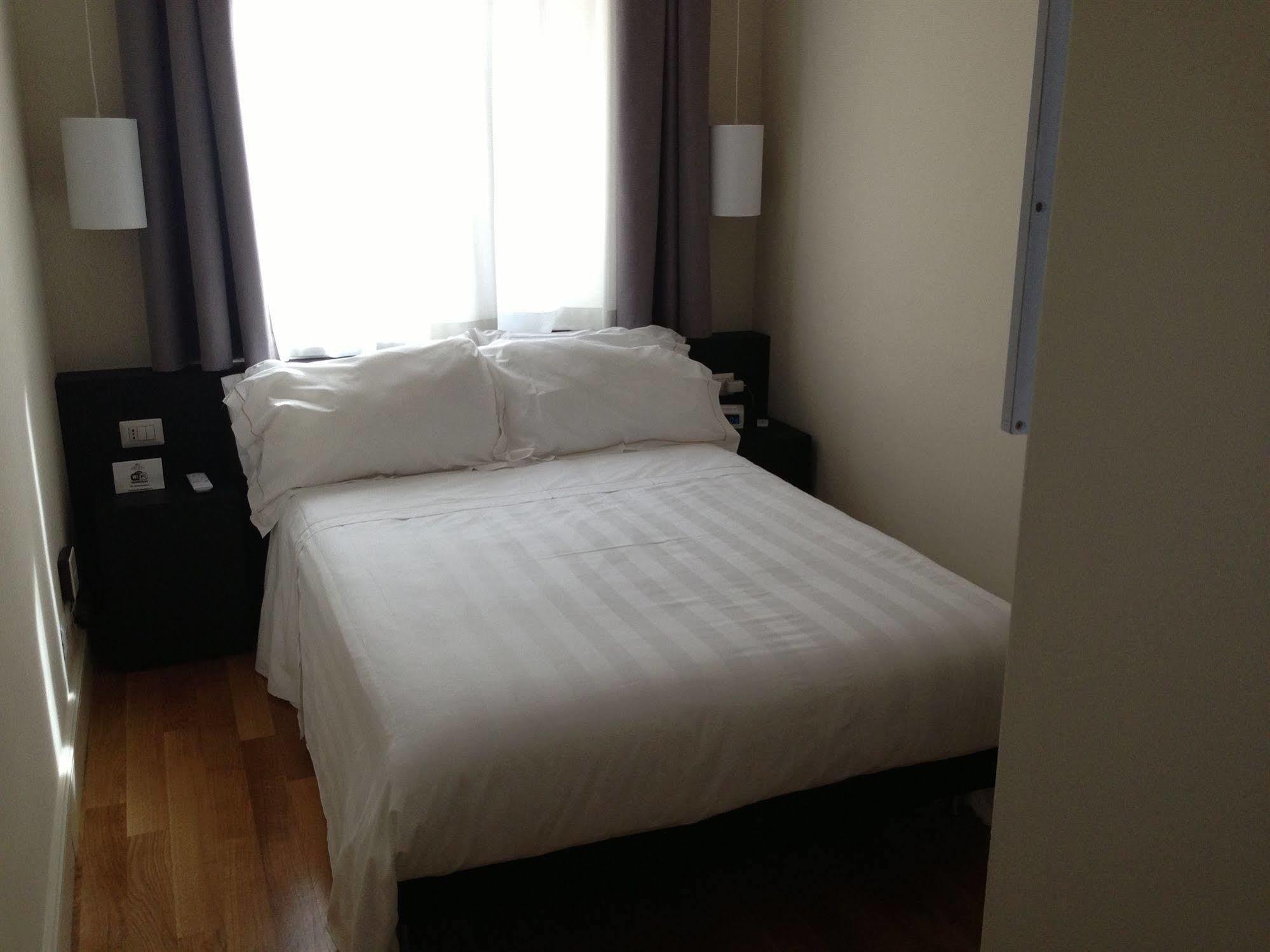 Rhome Terminal Guest House Roma Eksteriør bilde